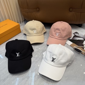 Бейсболка Louis Vuitton — новая модель