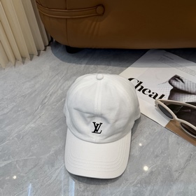 Бейсболка Louis Vuitton — новая модель