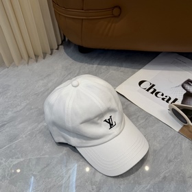 Бейсболка Louis Vuitton — новая модель
