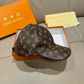 Классическая бейсболка LV Louis Vuitto