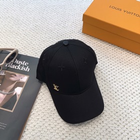LouiVuittonLV — новая модель бейсболки