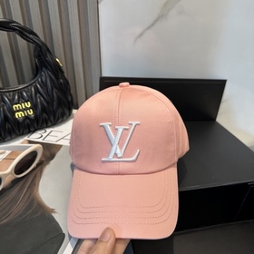 Бейсболка Louis Vuitton — новая модель