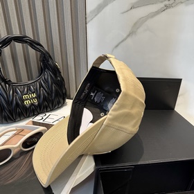 Бейсболка Louis Vuitton — новая модель