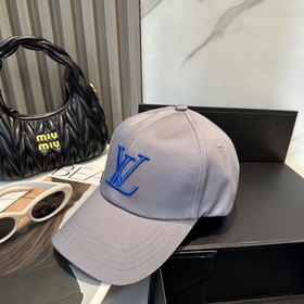 Бейсболка Louis Vuitton — новая модель