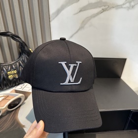 Бейсболка Louis Vuitton — новая модель