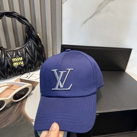Бейсболка Louis Vuitton — новая модель