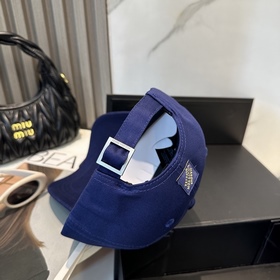 Бейсболка Louis Vuitton — новая модель