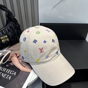LV (Louis Vuitton) — поступила партия 