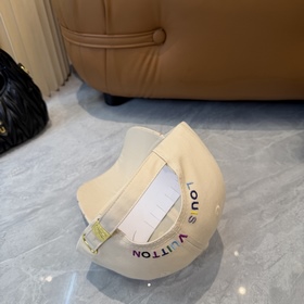 LV (Louis Vuitton) — поступление модел