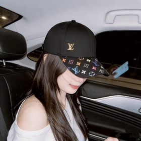 LV (Louis Vuitton) — поступление модел