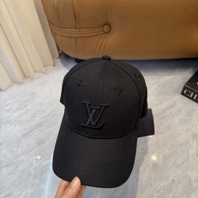 LV (Louis Vuitton) — поступление на оф