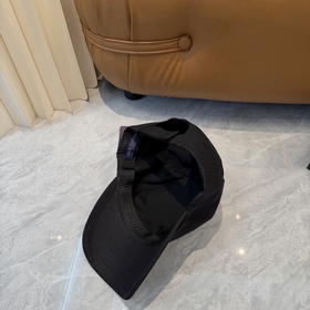 LV (Louis Vuitton) — поступление на оф