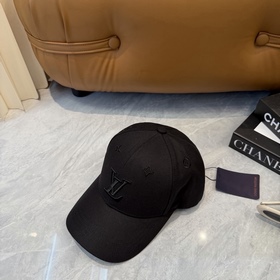 LV (Louis Vuitton) — поступление на оф