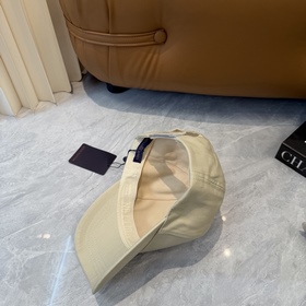 LV (Louis Vuitton) — поступление на оф