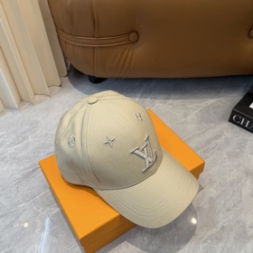 LV (Louis Vuitton) — поступление на оф