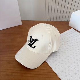 Бейсболка Louis Vuitton — новая модель
