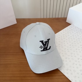 Бейсболка Louis Vuitton — новая модель