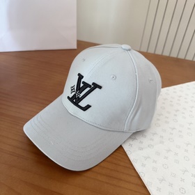 Бейсболка Louis Vuitton — новая модель