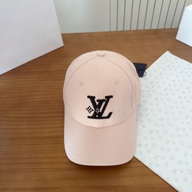 Бейсболка Louis Vuitton — новая модель