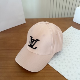 Бейсболка Louis Vuitton — новая модель