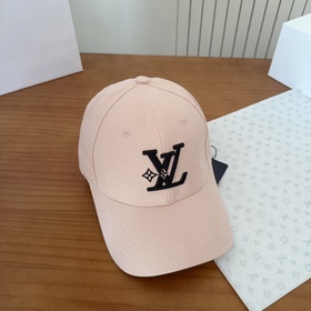 Бейсболка Louis Vuitton — новая модель