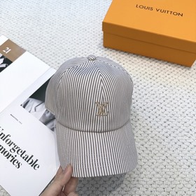 Бейсболка Louis Vuitton — новая модель