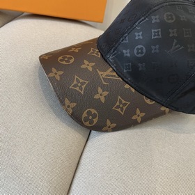 Бейсболка Louis Vuitton — новая модель