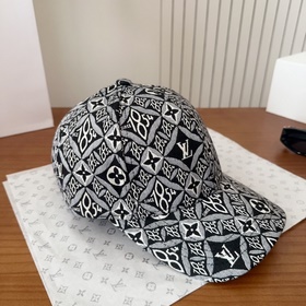 Бейсболка Louis Vuitton — новая модель