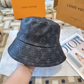Бейсболка Louis Vuitton — новая модель