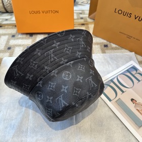 Бейсболка Louis Vuitton — новая модель