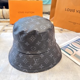 Бейсболка Louis Vuitton — новая модель