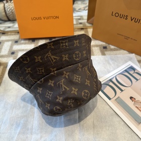 Бейсболка Louis Vuitton — новая модель