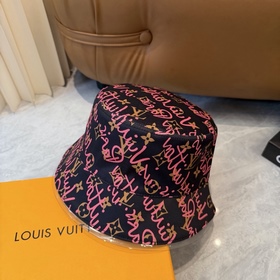LV — очень популярная двусторонняя ке
