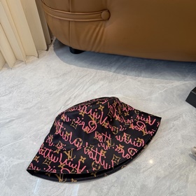 LV — очень популярная двусторонняя ке