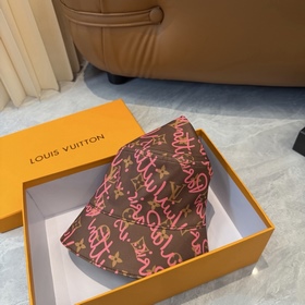 LV — очень популярная двусторонняя ке