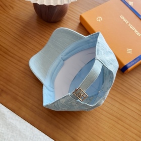 Бейсболка LV Louis Vuitton — легкая и 