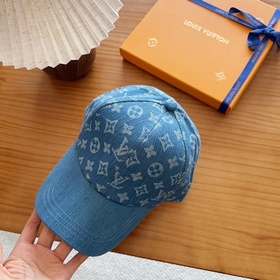 Бейсболка LV Louis Vuitton — легкая и 