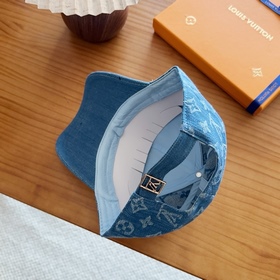 Бейсболка LV Louis Vuitton — легкая и 