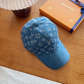 Бейсболка LV Louis Vuitton — легкая и 