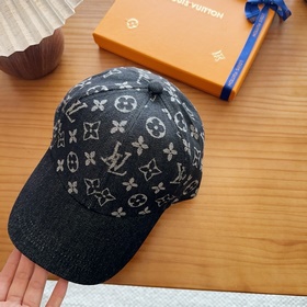 Бейсболка LV Louis Vuitton — легкая и
