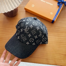 Бейсболка LV Louis Vuitton — легкая и 