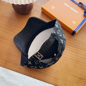 Бейсболка LV Louis Vuitton — легкая и 