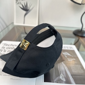 Бейсболка Louis Vuitton — новая модель