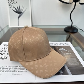 Бейсболка Louis Vuitton — новая модель