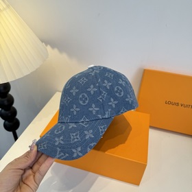 Бейсболка Louis Vuitton — новая модель