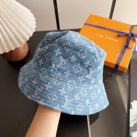 Рыбацкая кепка LV Louis Vuitton — легк