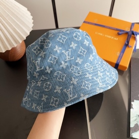 Рыбацкая кепка LV Louis Vuitton — легк