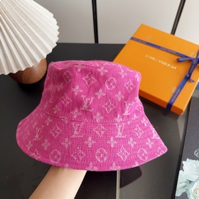 Рыбацкая кепка LV Louis Vuitton — легк
