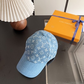 Бейсболка LV Louis Vuitton — легкая и