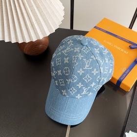 Бейсболка LV Louis Vuitton — легкая и
